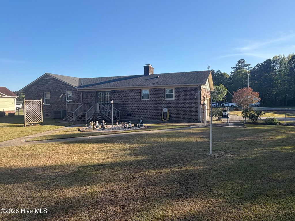 Photo of 2631 Kevin Drive, Kinston, NC 28501 (MLS # 100567454)