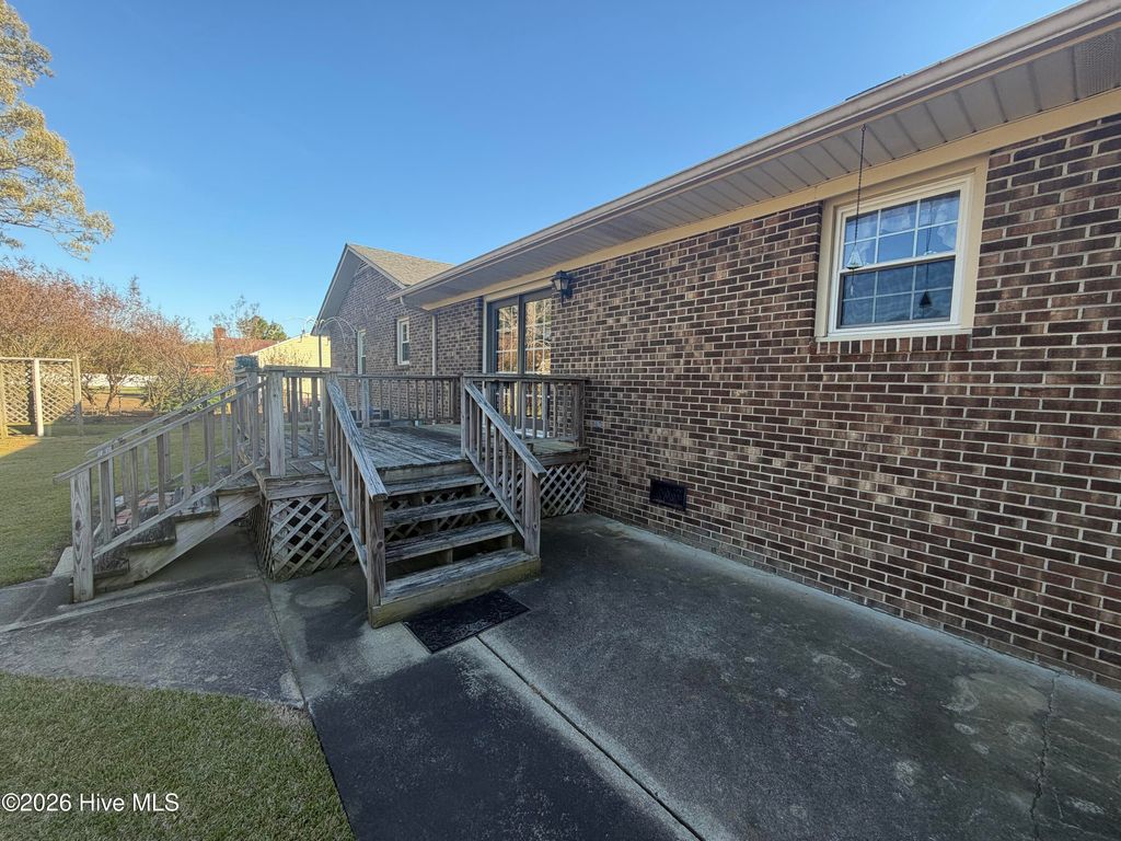 Photo of 2631 Kevin Drive, Kinston, NC 28501 (MLS # 100567454)
