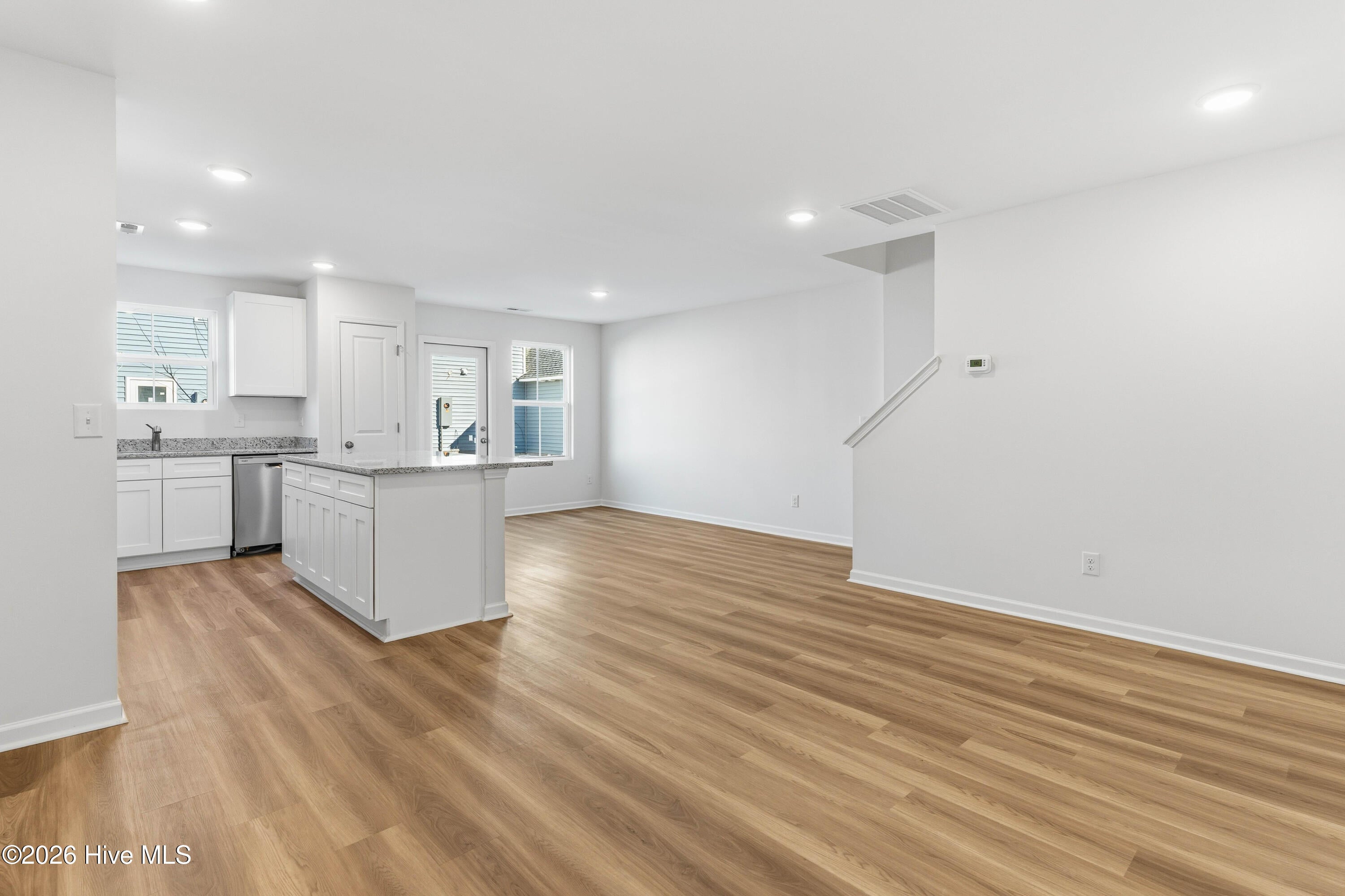 40 W Pioneer Way 126
