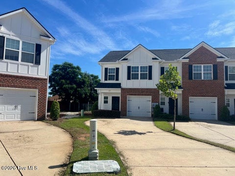 Townhouse For Rent - 723 Benelli Court<br/> Grovetown, GA 30813