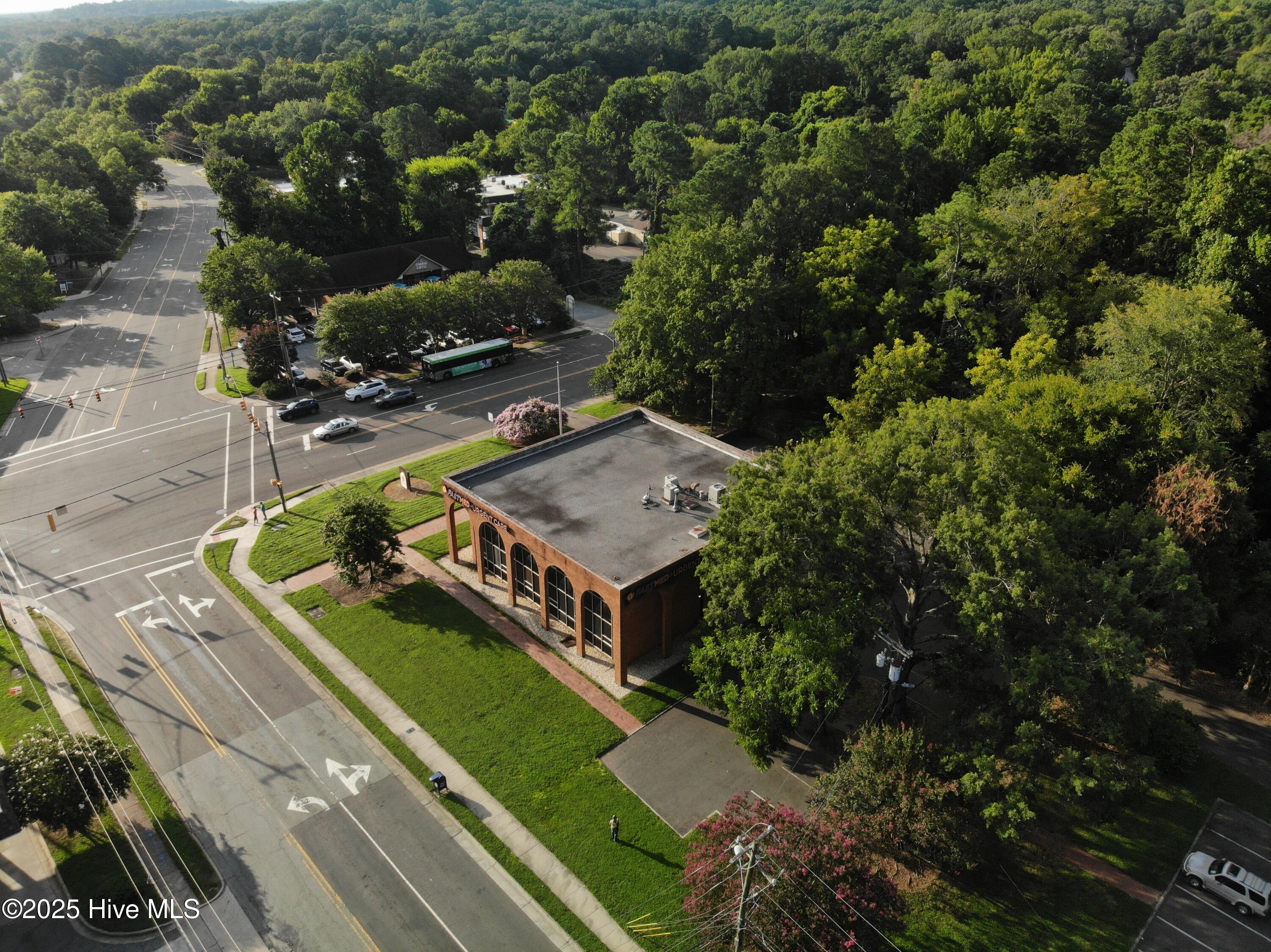 1407 multiple E Franklin Street