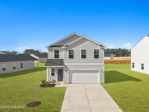 Homes For Sale - 148 N Squires Run Lane<br/> Richlands, NC 28574