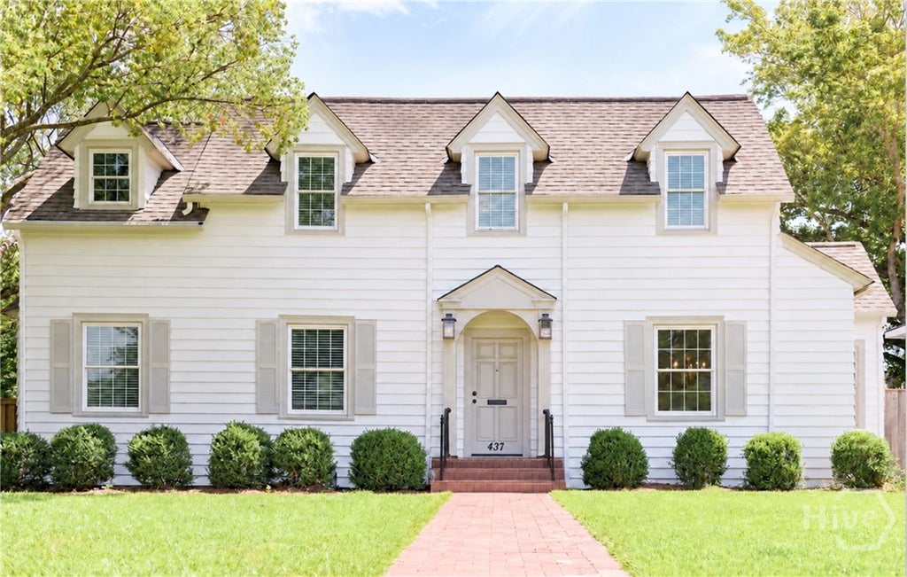 Photo of 437 E 53rd Street, Savannah, GA 31405 (MLS # SA364179)
