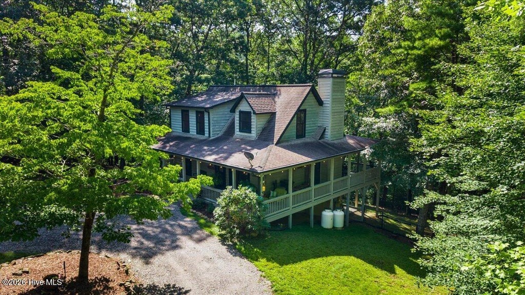 Photo of 808 Granite Drive, Hayesville, NC 28904 (MLS # 100591016)