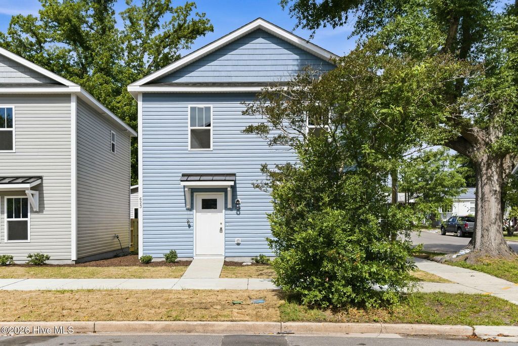 Photo of 623 Anderson Street, Wilmington, NC 28401 (MLS # 100566051)