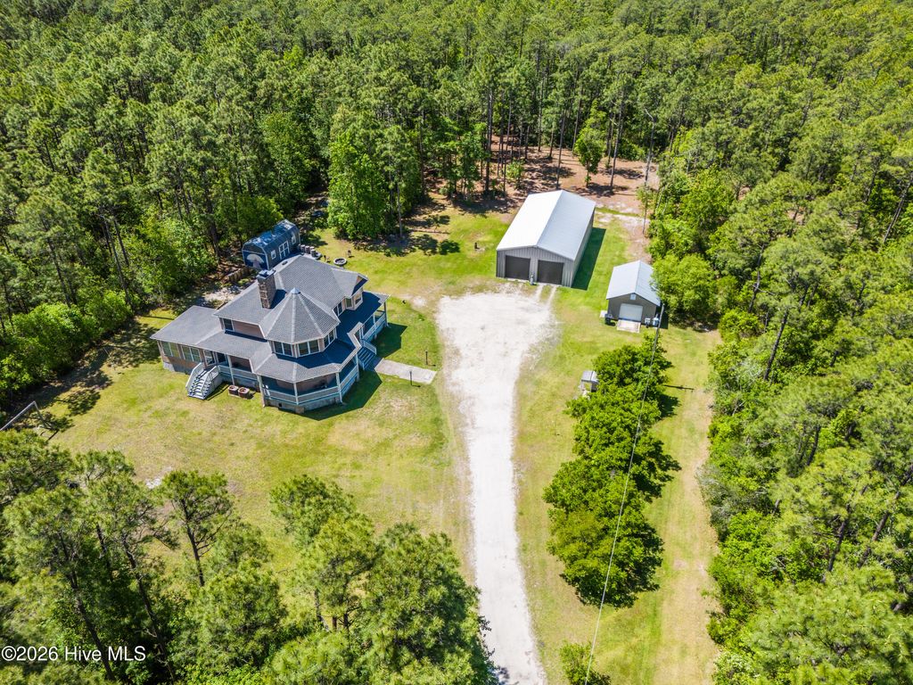 Photo of 1867 Nc 210 Highway W, Hampstead, NC 28443 (MLS # 100575919)