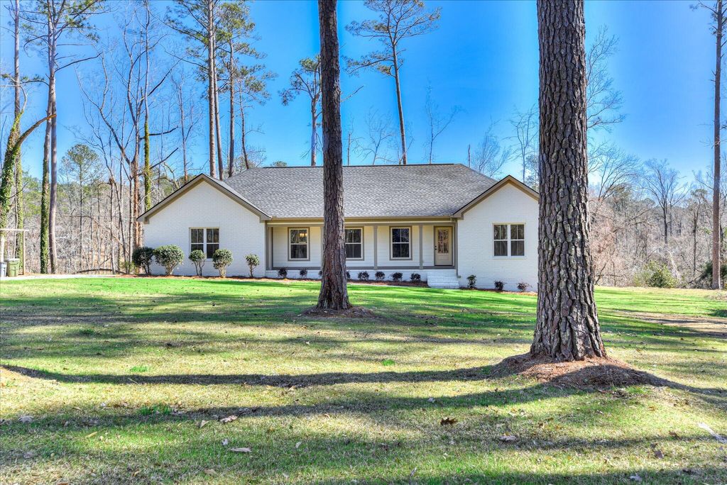 Photo of 4626 Silver Lake Drive, Evans, GA 30809 (MLS # 98253298)