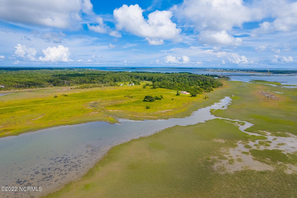 Photo of 220 Blueberry Kennel Road, Beaufort, NC 28516 (MLS # 100605002)
