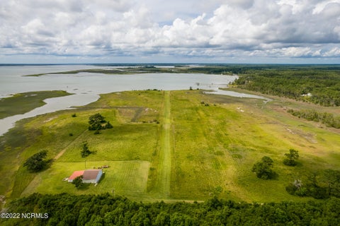 Vacant Land For Sale - 220 Blueberry Kennel Road<br/> Beaufort, NC 28516