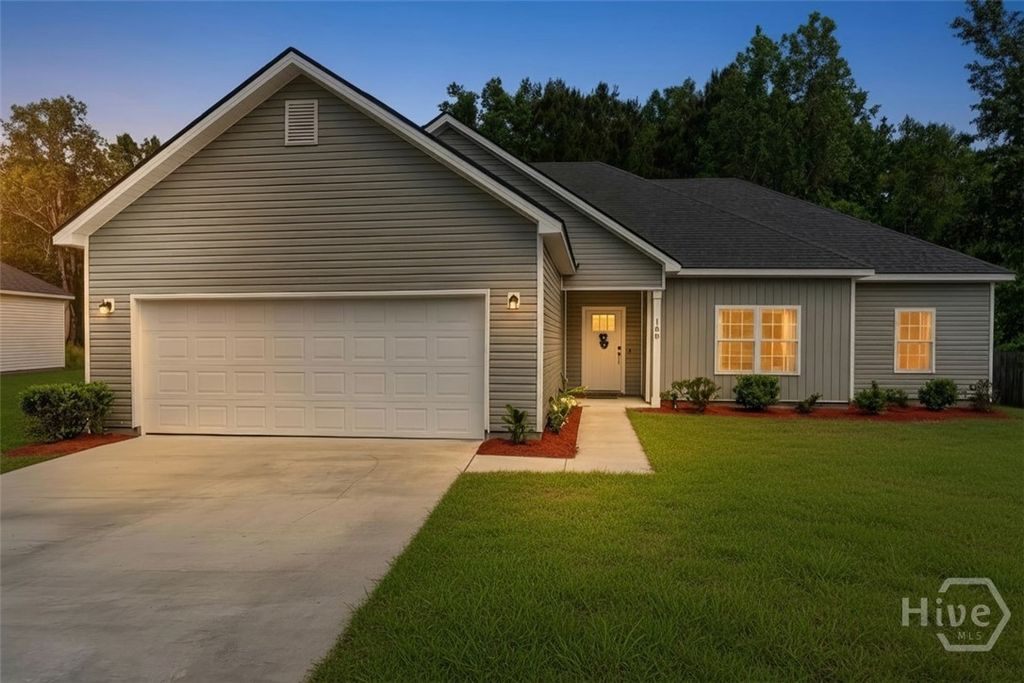 Photo of 160 Huger Street, Rincon, GA 31326 (MLS # SA353487)