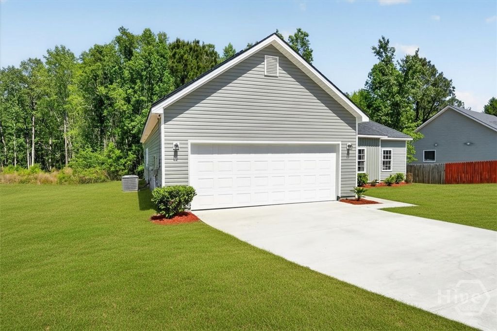 Photo of 160 Huger Street, Rincon, GA 31326 (MLS # SA353487)