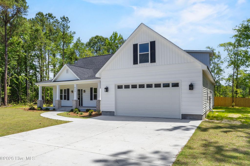 Photo of 623 Winding Creek Road, Rocky Point, NC 28457 (MLS # 100561346)