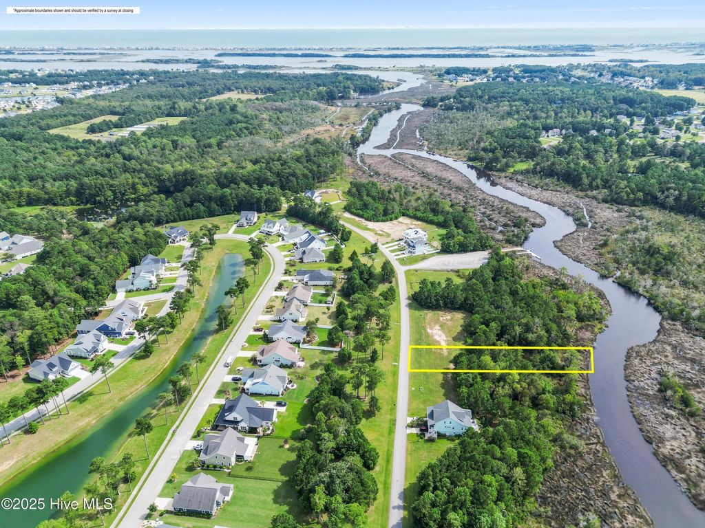 Photo of 240 Kings Creek Crossing, Holly Ridge, NC 28445 (MLS # 100563889)