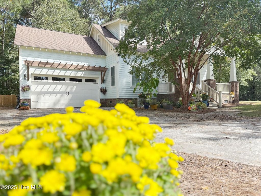 Photo of 24 Muscadine Court, Minnesott Beach, NC 28510 (MLS # 100533990)