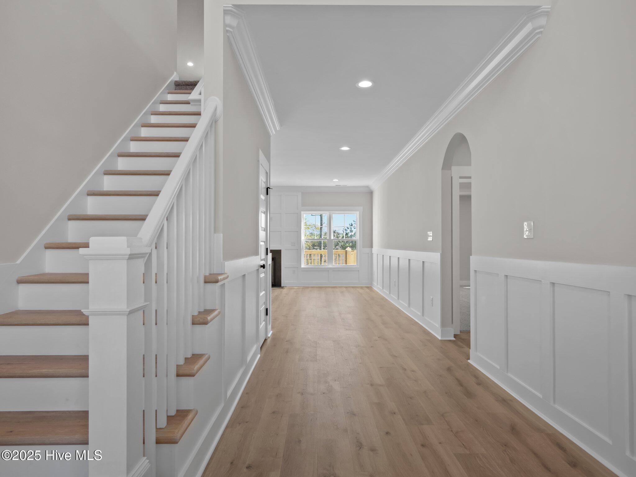 301 E Ivybridge Drive