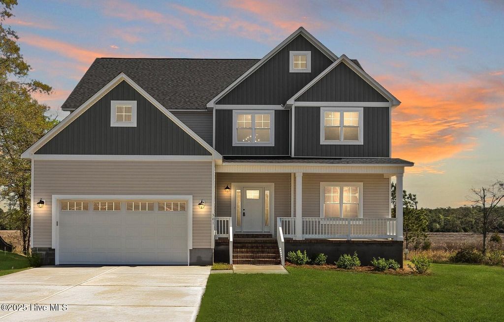 Photo of 301 E Ivybridge Drive, Hubert, NC 28539 (MLS # 100487102)