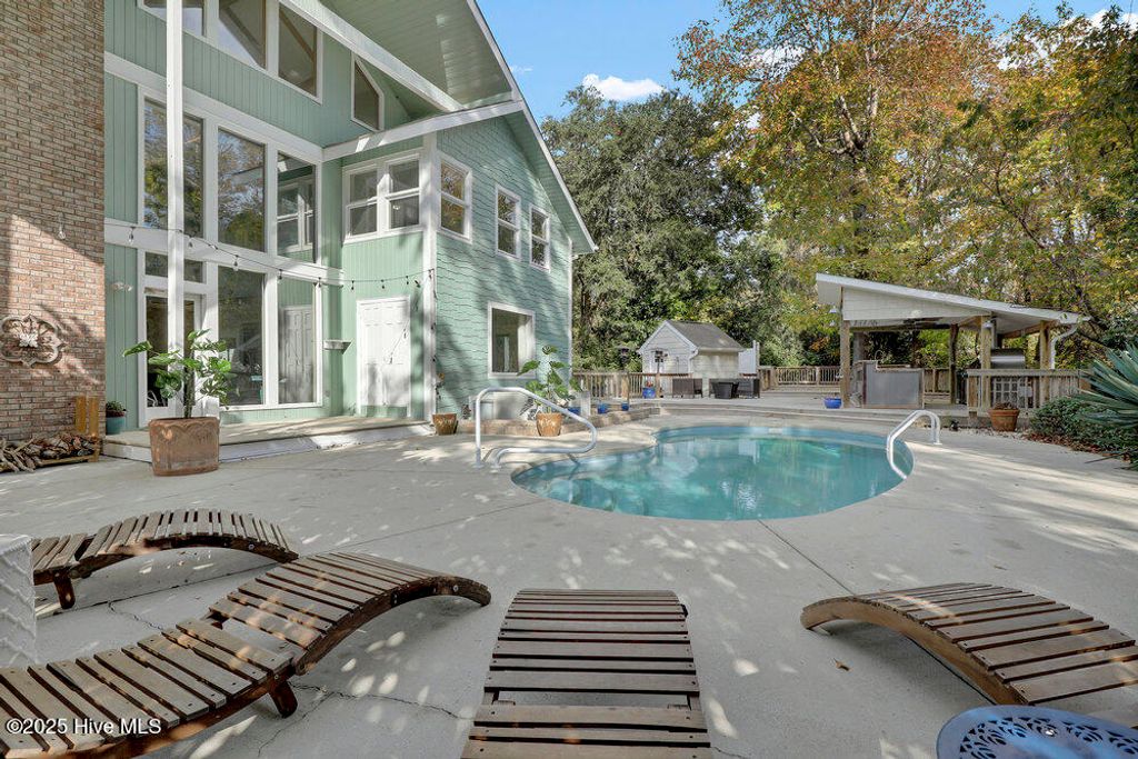 Photo of 2001 Cordgrass Road, Hampstead, NC 28443 (MLS # 100542503)