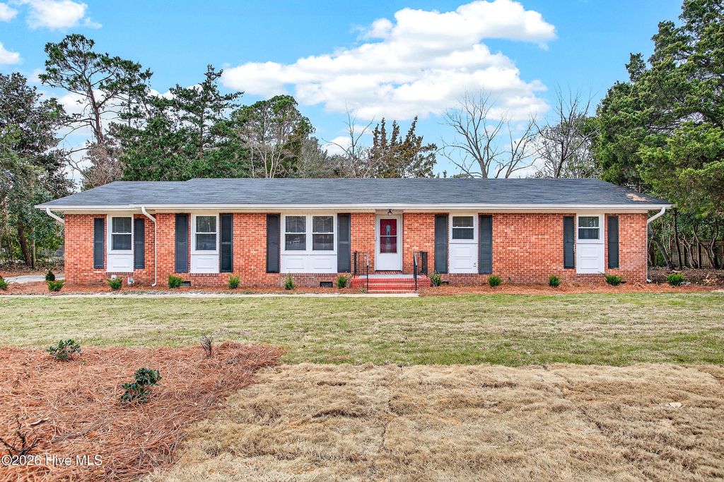 Photo of 3202 S College Road S, Wilmington, NC 28412 (MLS # 100545174)
