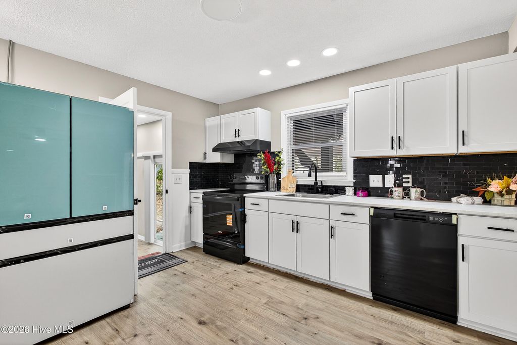 Photo of 3202 S College Road S, Wilmington, NC 28412 (MLS # 100545174)