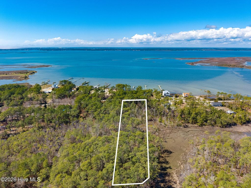 Photo of 975 Crow Hill Road, Beaufort, NC 28516 (MLS # 100556422)