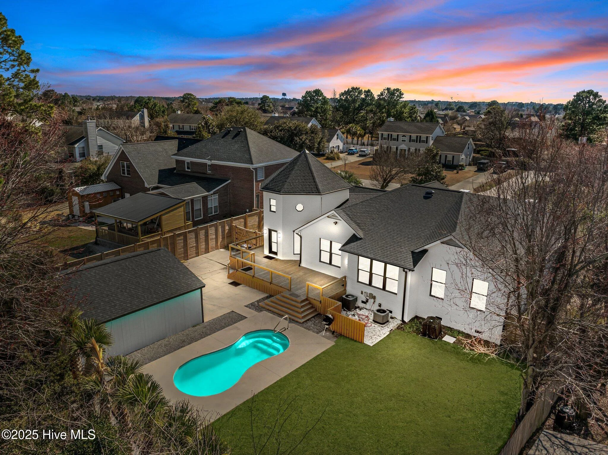 1224 Williamsburg Court