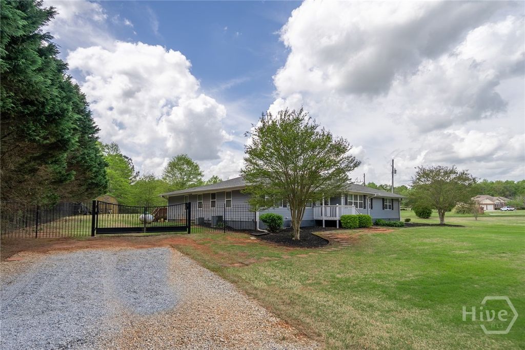 Photo of 220 Pitts Chapel Road, Newborn, GA 30056 (MLS # CL346749)