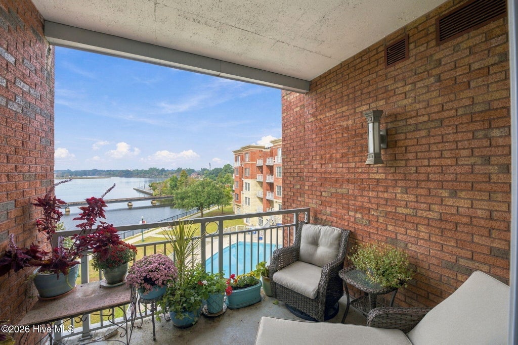 Photo of 305 Sky Sail Boulevard, New Bern, NC 28560 (MLS # 100608439)