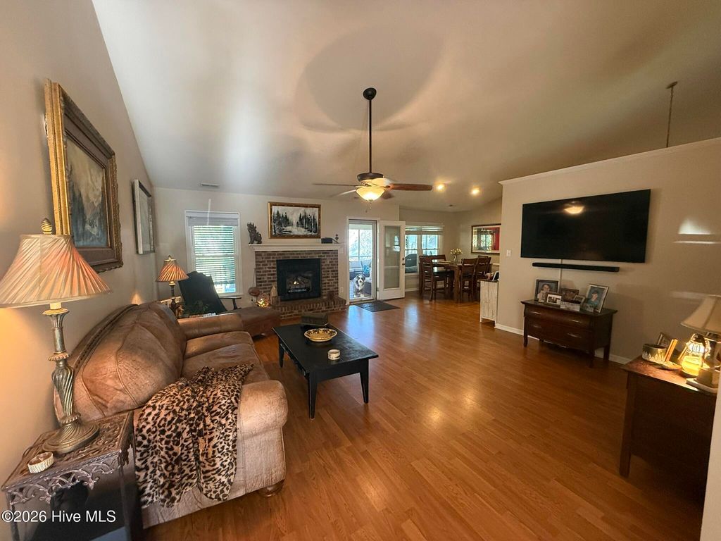 Photo of 606 Barbour Road, Morehead City, NC 28557 (MLS # 100561092)