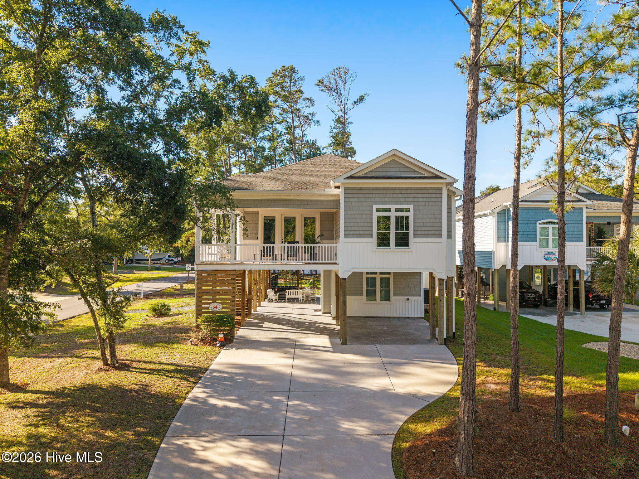 2201 W Yacht Drive