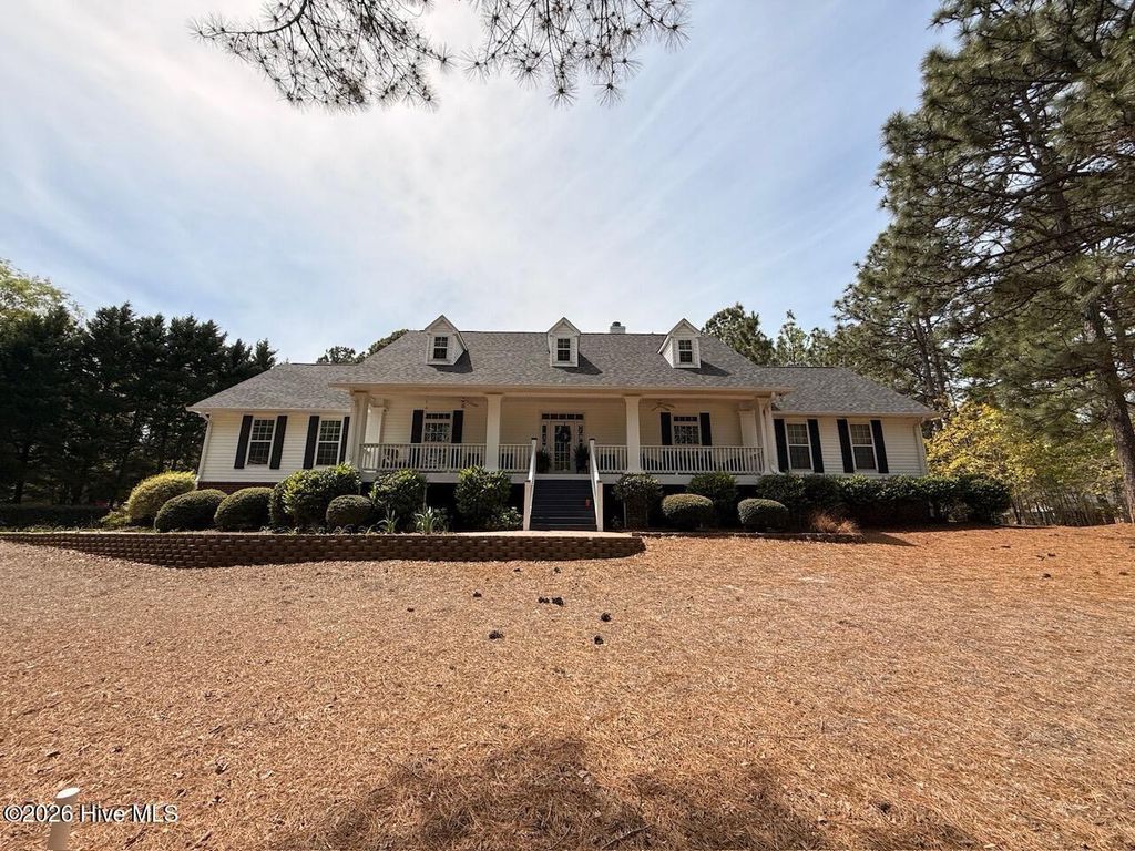 Photo of 109 Sweetbriar Court, Seven Lakes, NC 27376 (MLS # 100567784)