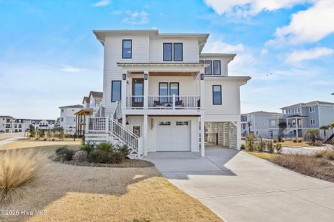 11 Amidships Lane Hampstead NC 28443