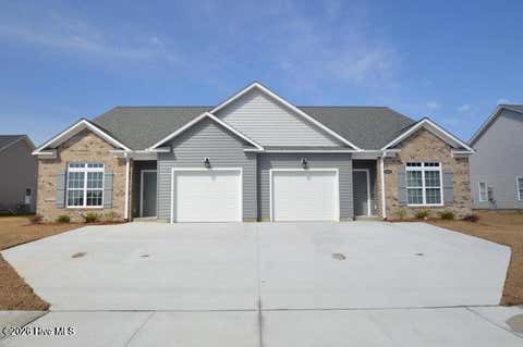 Townhouse For Sale - 2224 Brookville Drive #B<br/> Greenville, NC 27834