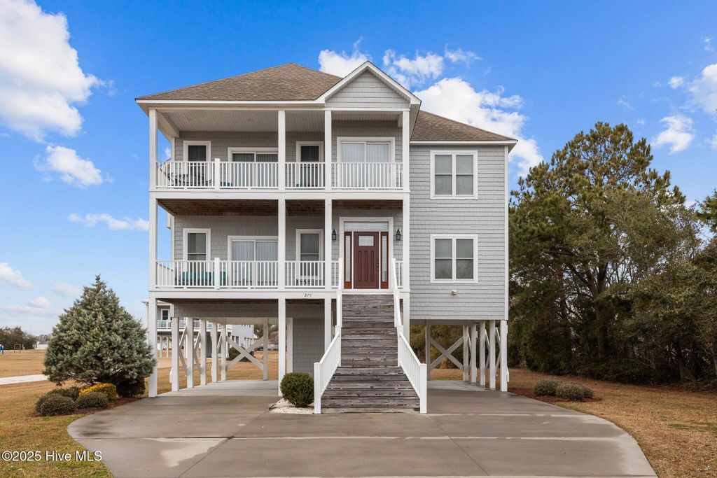 Photo of 274 Live Oak Road, Newport, NC 28570 (MLS # 100494017)
