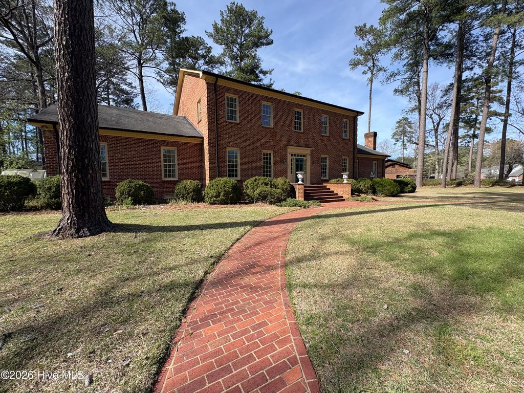 Photo of 214 Alderson Road, Washington, NC 27889 (MLS # 100560929)