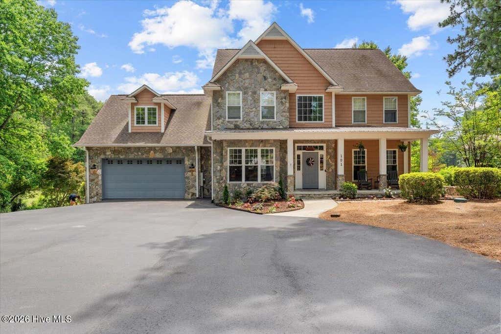 Photo of 101 Vanore Road, West End, NC 27376 (MLS # 100584560)