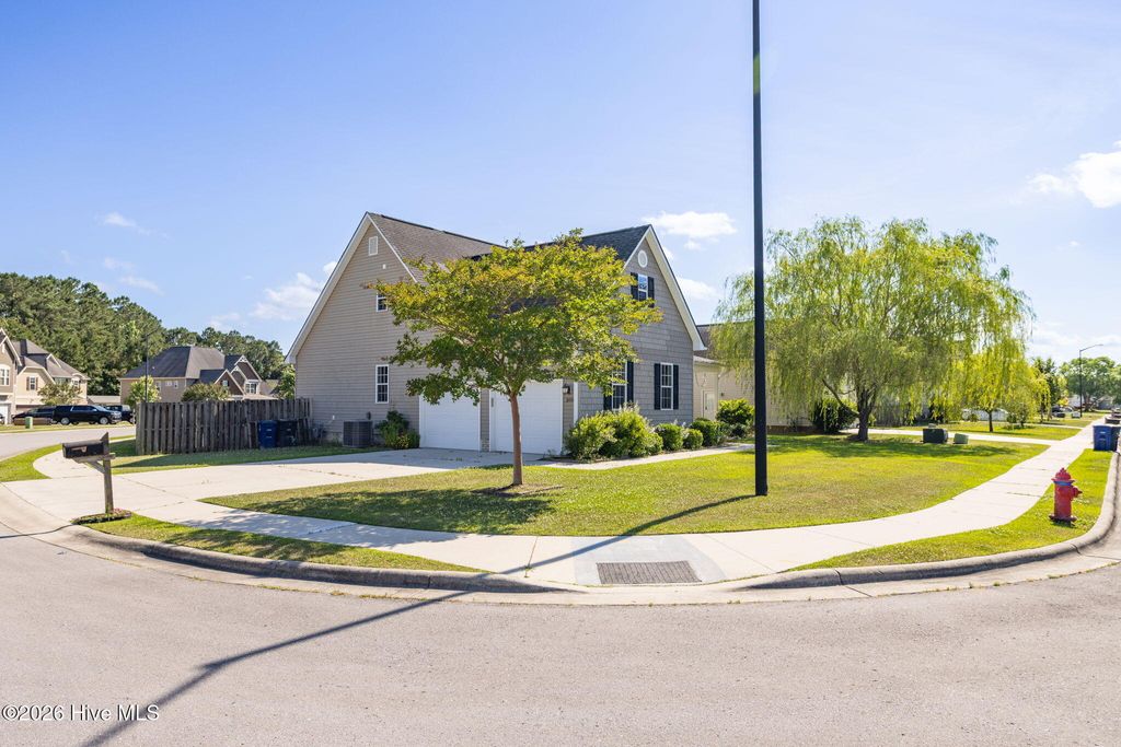 Photo of 300 Walkens Woods Lane, Jacksonville, NC 28546 (MLS # 100577476)