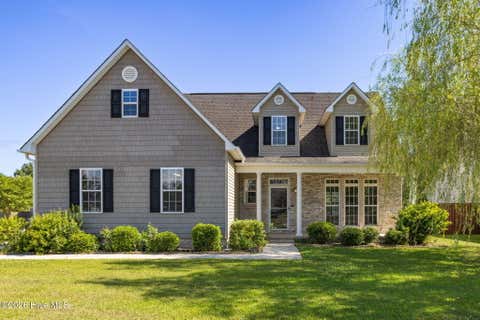 Homes For Sale - 300 Walkens Woods Lane<br/> Onslow County, Jacksonville, NC 28546