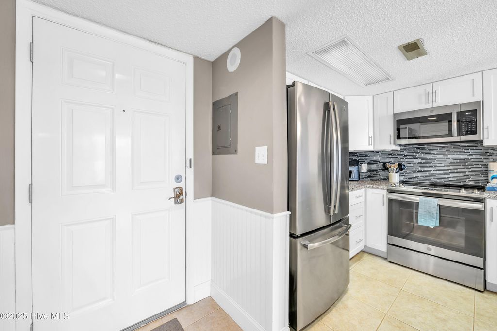 Photo of 2000 New River Inlet Road #Unit 3110, North Topsail Beach, NC 28460 (MLS # 100498683)