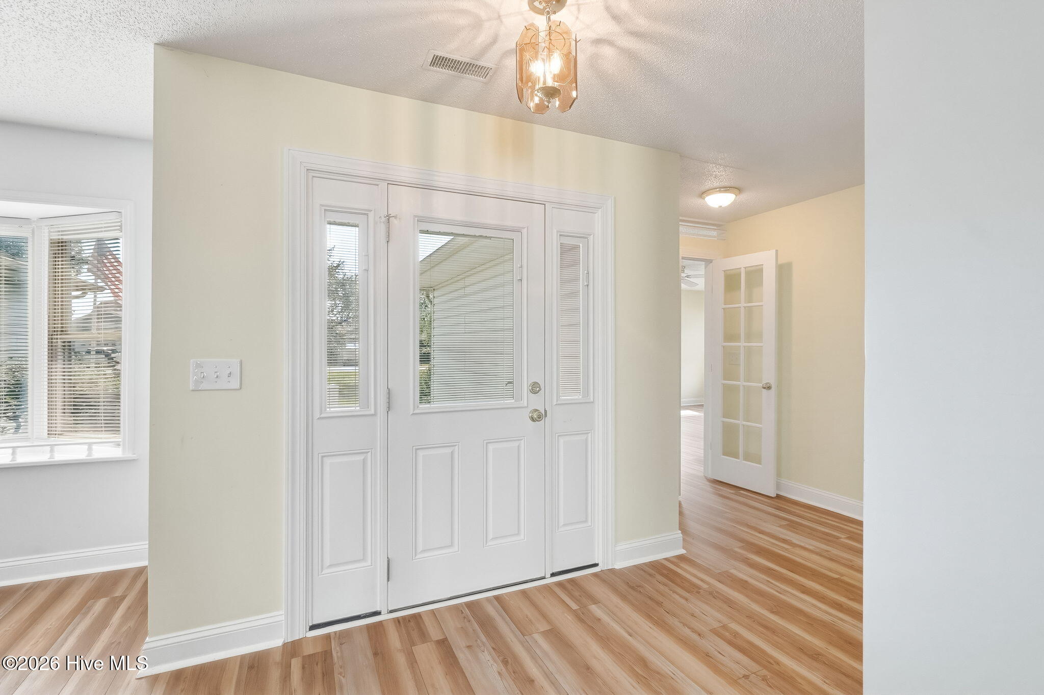 1011 Pelican Drive