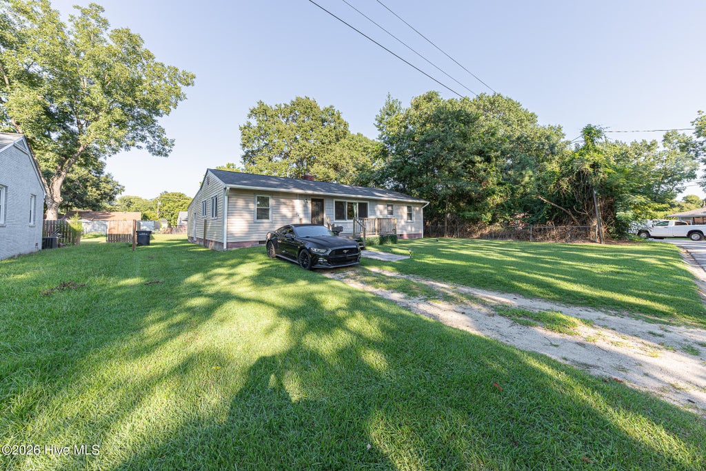 Photo of 111 Dogwood Drive, Jacksonville, NC 28540 (MLS # 100601394)