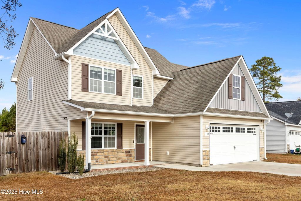 Photo of 109 Prospect Drive, Richlands, NC 28574 (MLS # 100542971)