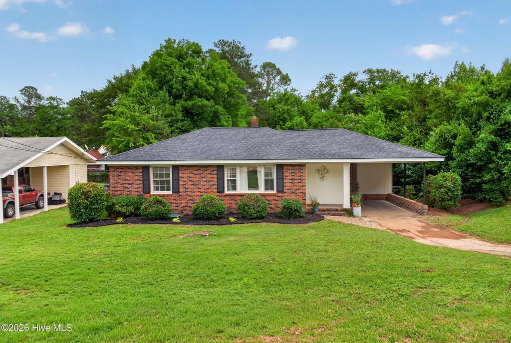Photo of 1429 Waccamaw Drive, North Augusta, SC 29841 (MLS # 100577992)