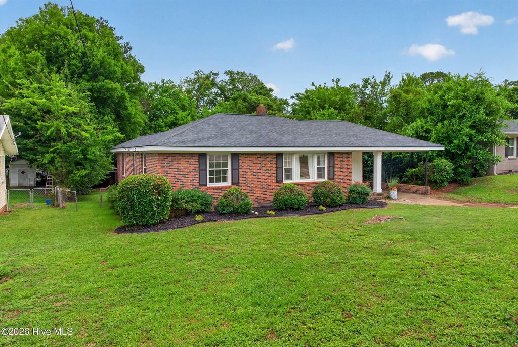 Photo of 1429 Waccamaw Drive, North Augusta, SC 29841 (MLS # 100577992)
