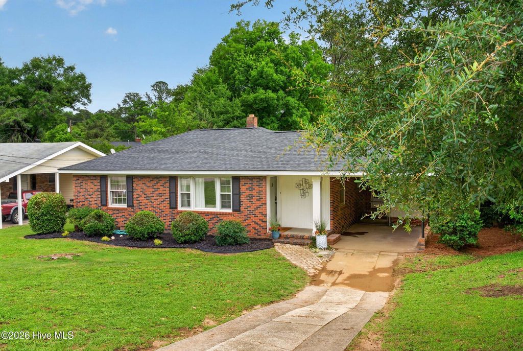 Photo of 1429 Waccamaw Drive, North Augusta, SC 29841 (MLS # 100577992)
