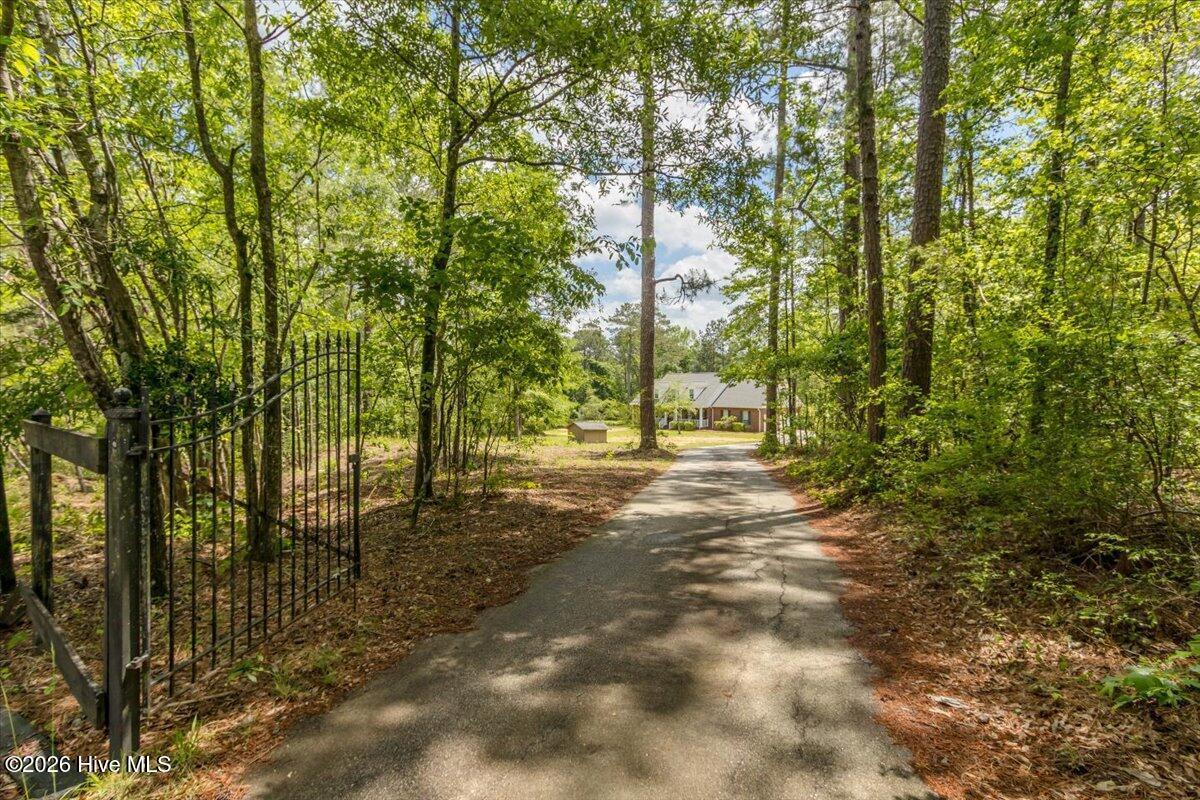 2539 William Few Parkway