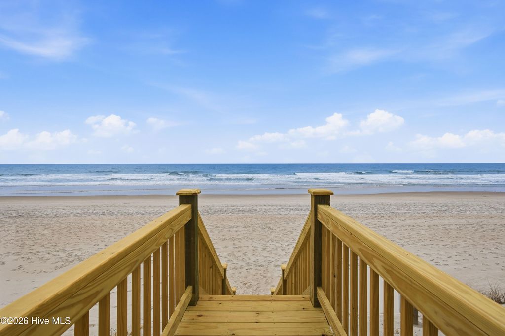 Photo of 740 Dune Ridge Court, Surf City, NC 28445 (MLS # 100571534)