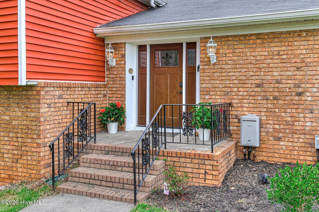 Photo of 2705 Northwood Court, Augusta, GA 30909 (MLS # 100581056)