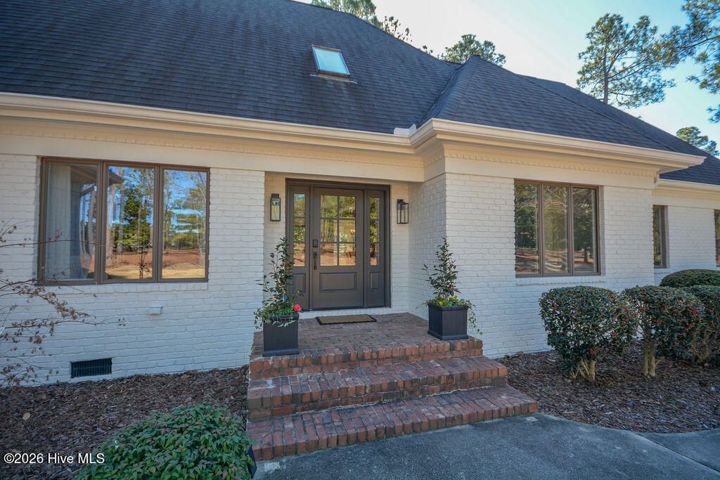 Photo of 75 Pinewild Drive, Pinehurst, NC 28374 (MLS # 100550027)