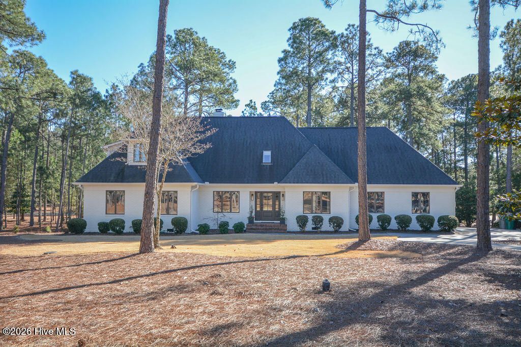Photo of 75 Pinewild Drive, Pinehurst, NC 28374 (MLS # 100550027)