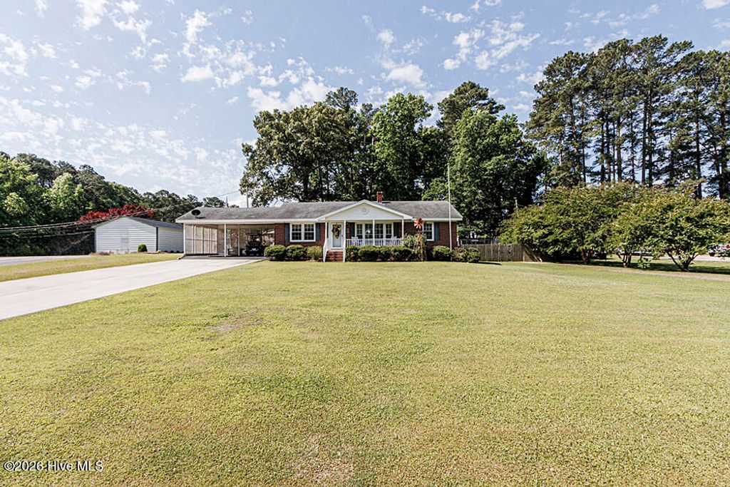 Photo of 403 W Eason Street, Macclesfield, NC 27852 (MLS # 100573970)